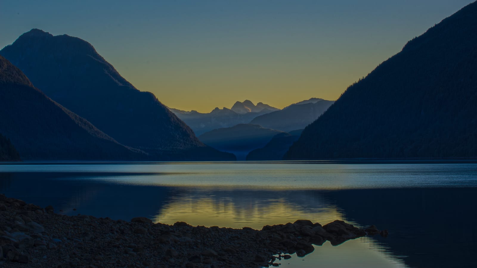 Alouette Lake between the mountains at dawn in Maple Ridge