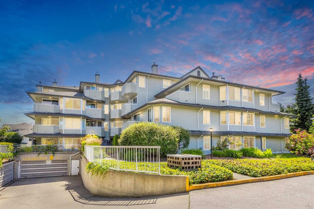 Low-rise condo building in West Newton, Surrey