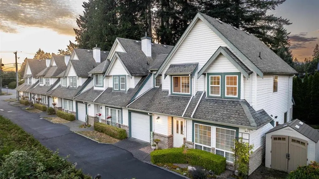 West-Central-Maple-Ridge-Townhouses-2