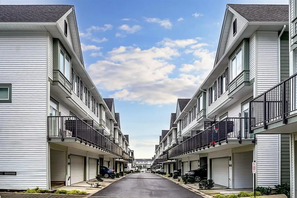 Fleetwood Townhouses