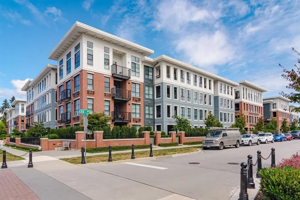 morgan-creek-condos-1