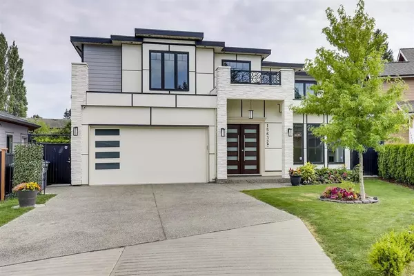 king-george-corridor-house-web