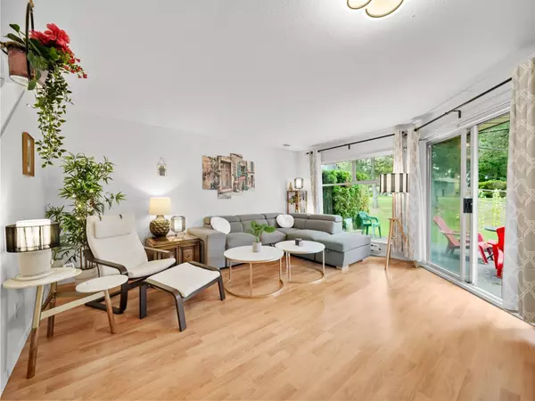 16080 82 AVE #158, Surrey, BC V4N 0N6