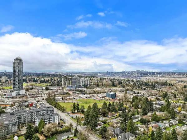 13627 Hilton RD, Surrey, BC V3R 5J5