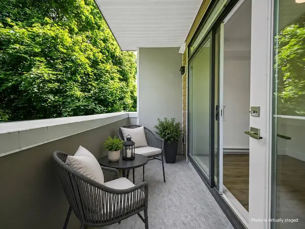 6338 King George BLVD #306, Surrey, BC V3X 1E9