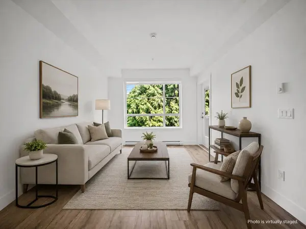 6338 King George BLVD #306, Surrey, BC V3X 1E9