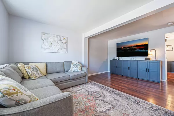 50 Jamestown Cir, Mays Landing, NJ 08330