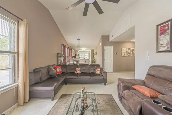 44 E Woodland Ave #44, Absecon, NJ 08201