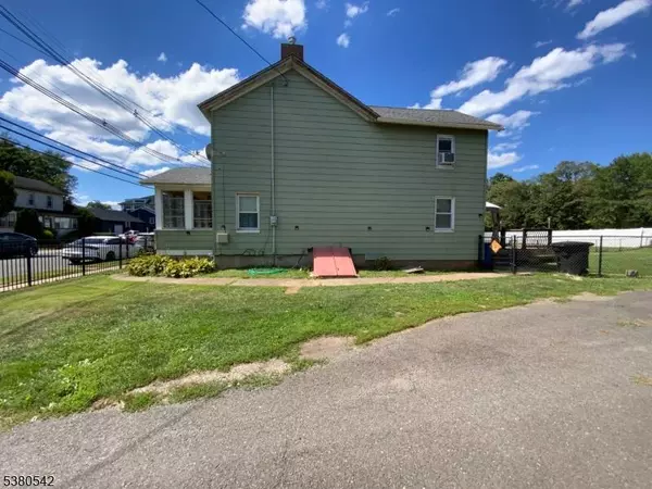 27 2Nd St, Somerville Boro, NJ 08876