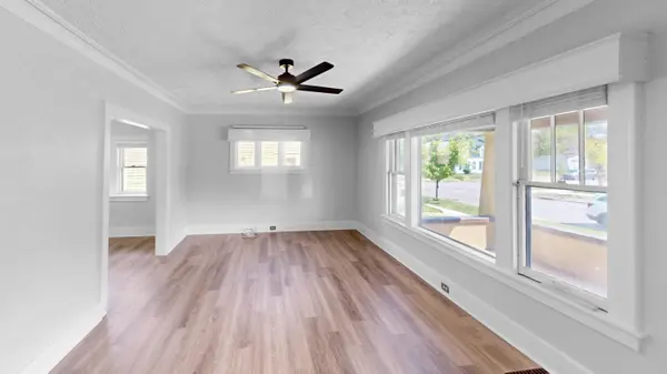 1107 Neland SE Avenue, Grand Rapids, MI 49507