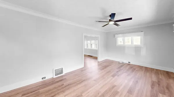1107 Neland SE Avenue, Grand Rapids, MI 49507
