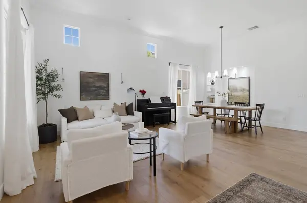 846 Farrington LN, Lincoln, CA 95648