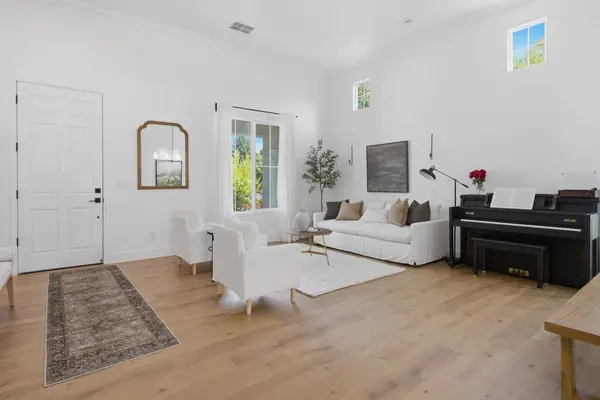 846 Farrington LN, Lincoln, CA 95648