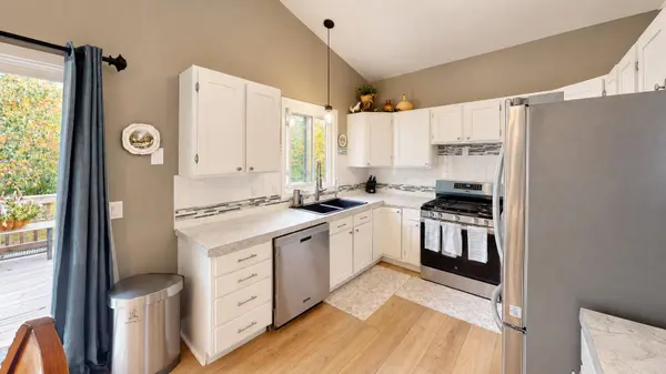 5226 Mulligan SW Drive, Wyoming, MI 49509
