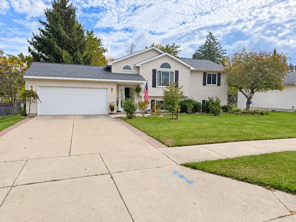 5226 Mulligan SW Drive, Wyoming, MI 49509
