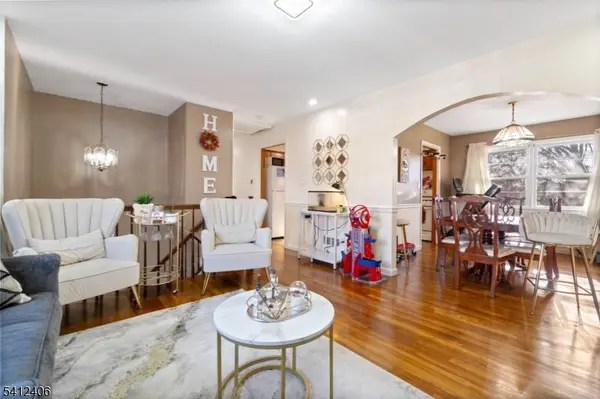 32 Sunset Dr, Woodbridge Twp., NJ 07064