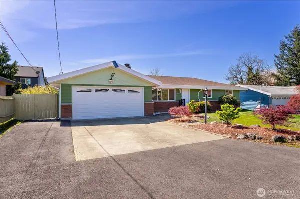 10847 SE 218th ST, Kent, WA 98031