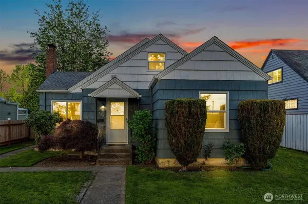 721 4th ST SE, Puyallup, WA 98372