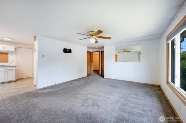 13406 Occidental AVE S, Burien, WA 98168