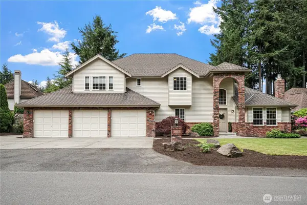 25241 234th AVE SE, Maple Valley, WA 98038