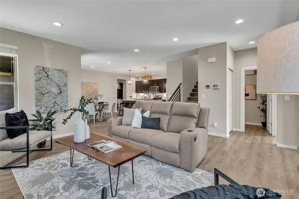 32725 Maple AVE SE, Black Diamond, WA 98010