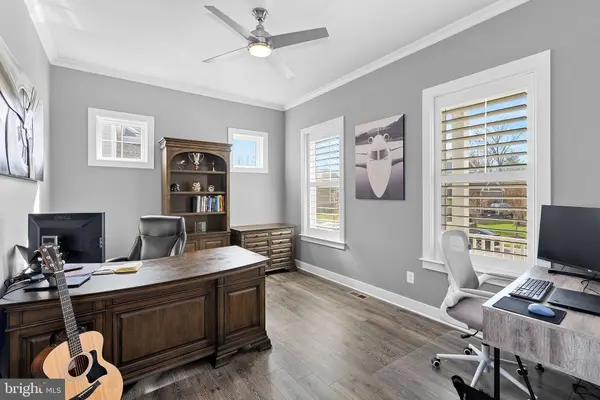 24580 WATEROAK PL, Aldie, VA 20105