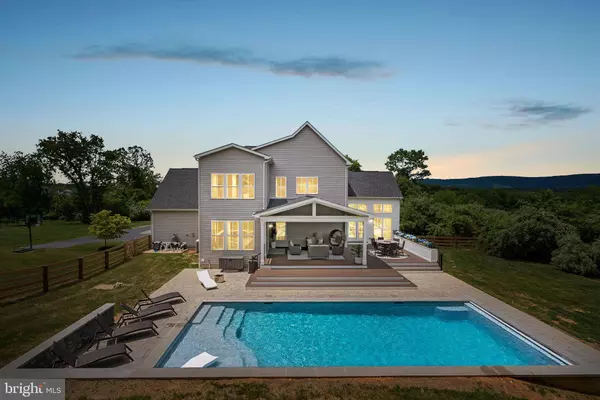 18210 PRESIDIO PL, Round Hill, VA 20141