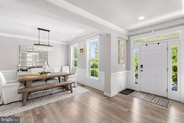 18210 PRESIDIO PL, Round Hill, VA 20141