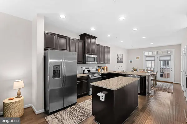 274 HIGH RAIL TER SE, Leesburg, VA 20175
