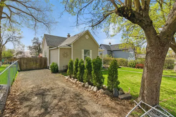 2108 E Cataldo Ave, Spokane, WA 99202