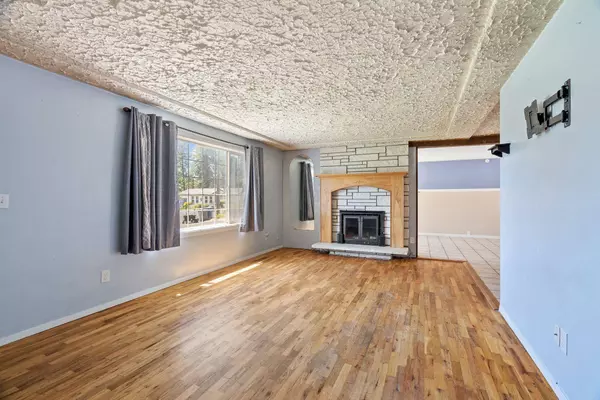 2717 E Garden Ave, Mead, WA 99021