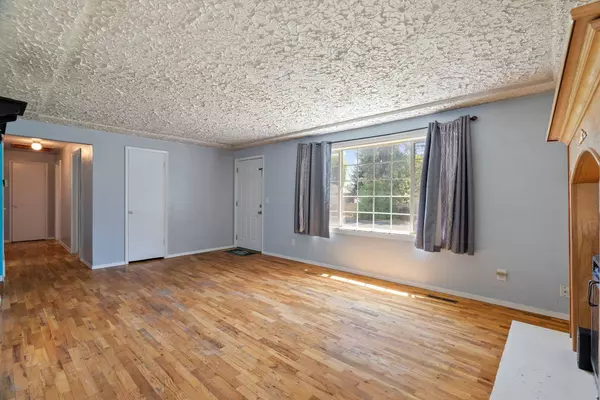 2717 E Garden Ave, Mead, WA 99021