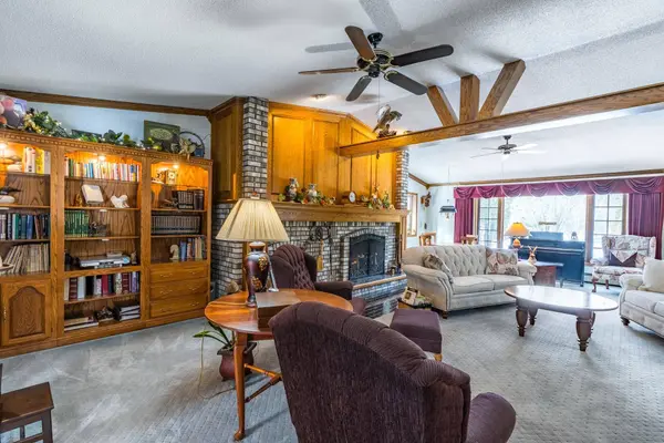 2180 BLUEJAY LANE, Kronenwetter, WI 54455