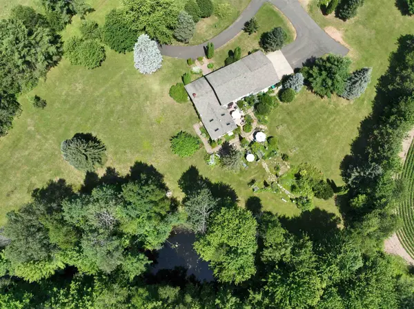 2180 BLUEJAY LANE, Kronenwetter, WI 54455