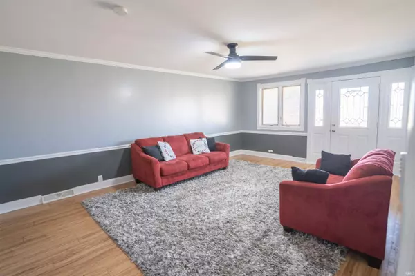 6401 High School Road, Poseyville, IN 47633