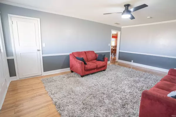 6401 High School Road, Poseyville, IN 47633