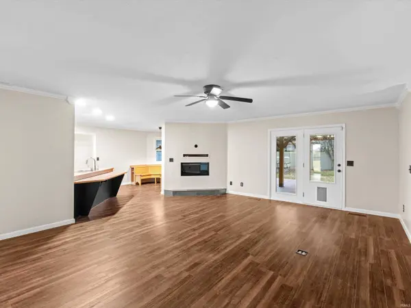 2677 Briarcliff Drive, Newburgh, IN 47630