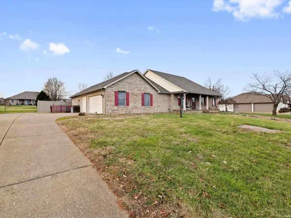 2677 Briarcliff Drive, Newburgh, IN 47630