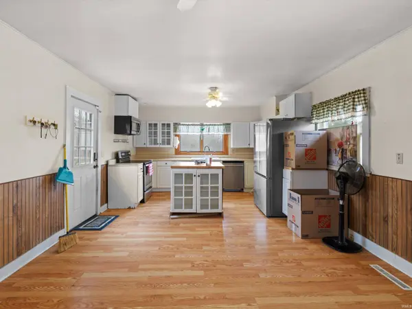 6207 S Augusta Vigo Street, Winslow, IN 47598-8981