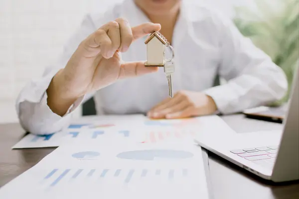 Should I Buy or Rent in New Smyrna Beach (32168)? (A 30+ Year Local Expert Perspective),Michael And Cindy George