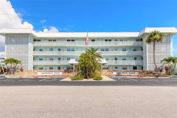 325 N CAUSEWAY #B305, New Smyrna Beach, FL 32169