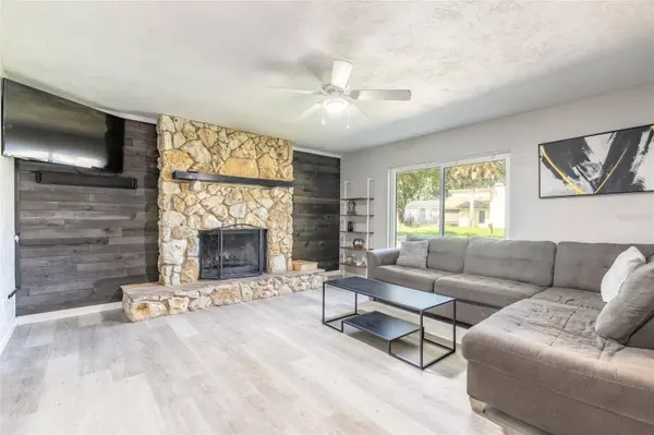 490 WOODSTOCK DR, Port Orange, FL 32127