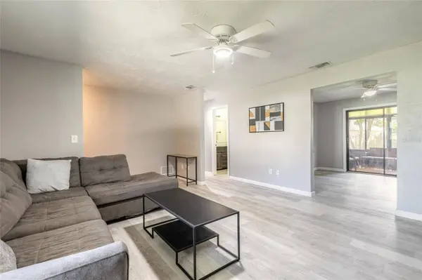 490 WOODSTOCK DR, Port Orange, FL 32127
