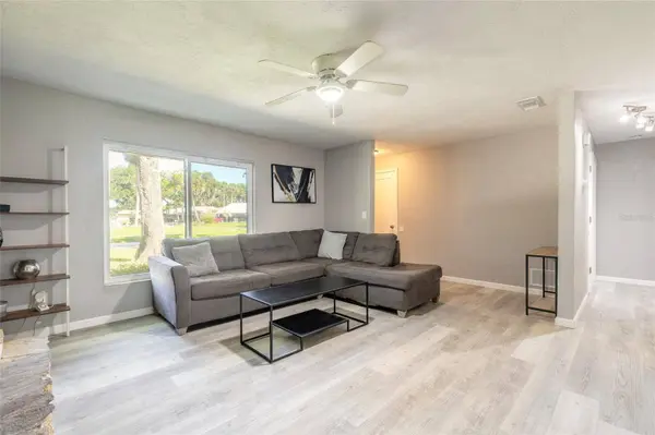 490 WOODSTOCK DR, Port Orange, FL 32127