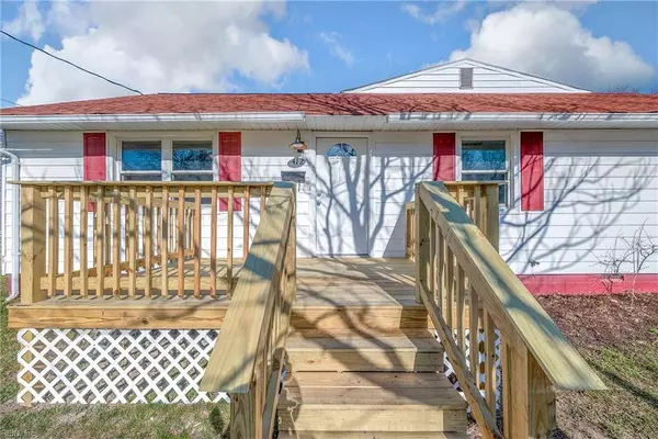 412 Winchester DR, Hampton, VA 23666