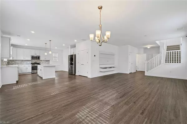 1900 Brock CT, Chesapeake, VA 23322