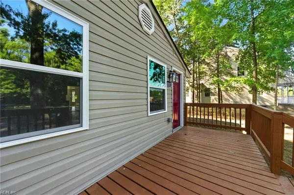 17317 Warwick BLVD, Newport News, VA 23603