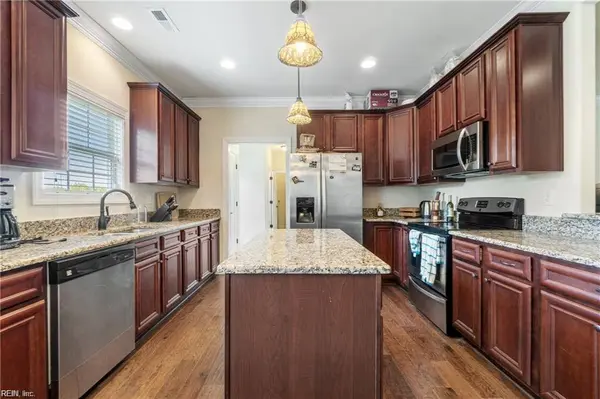 273 Collins RD, Suffolk, VA 23438