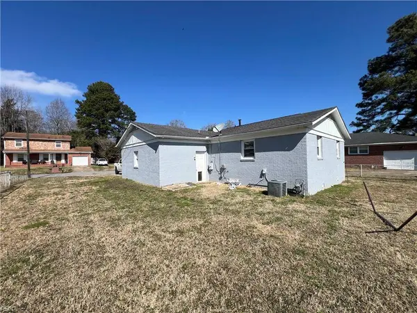 1103 Custis RD, Suffolk, VA 23434