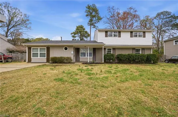 120 Gwynn CIR, Newport News, VA 23602